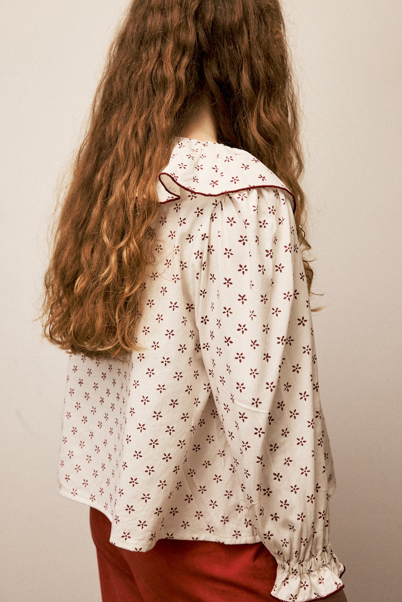 PEGGY BLOUSE - DAISY PRINT